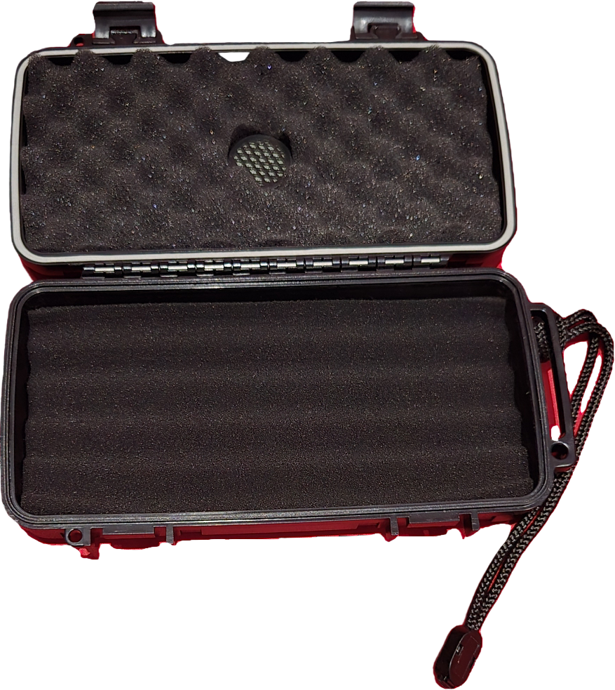 Cigar Humidor with Cigar!